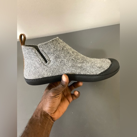 Huckberry Gray and Black Men's Loafers - Picture 9 of 14